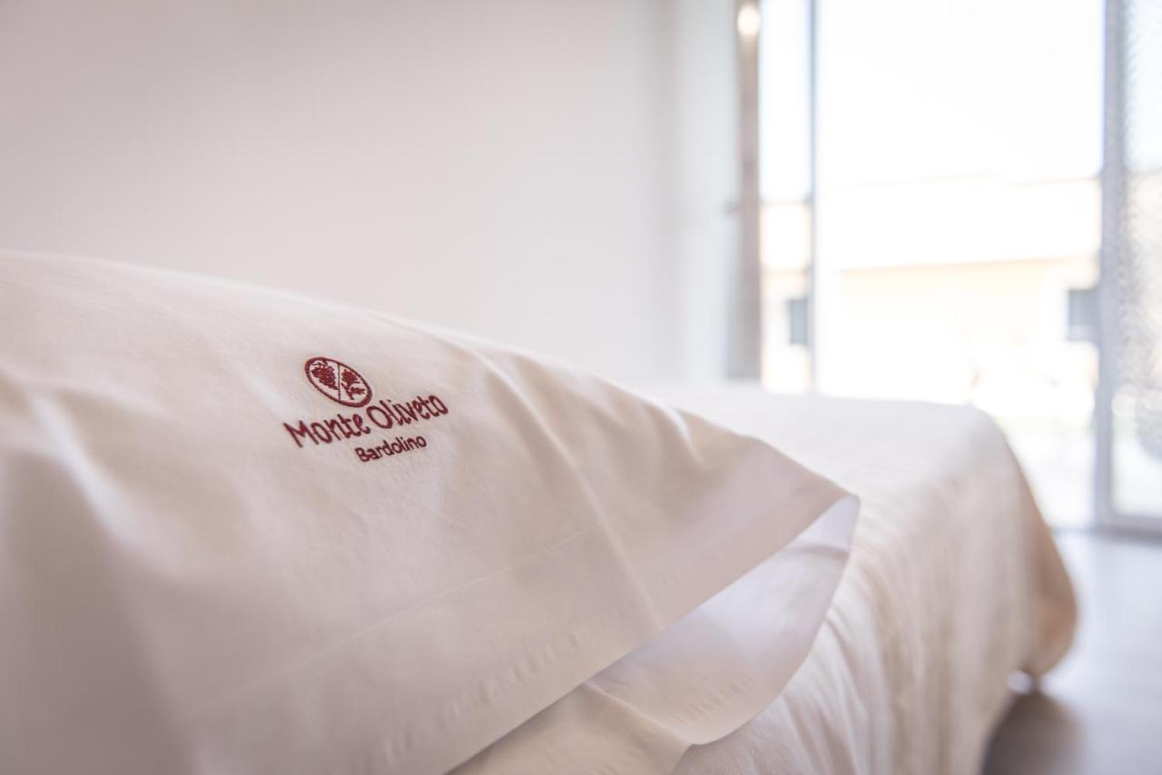 Agriturismo Monte Oliveto 巴多利诺 外观 照片