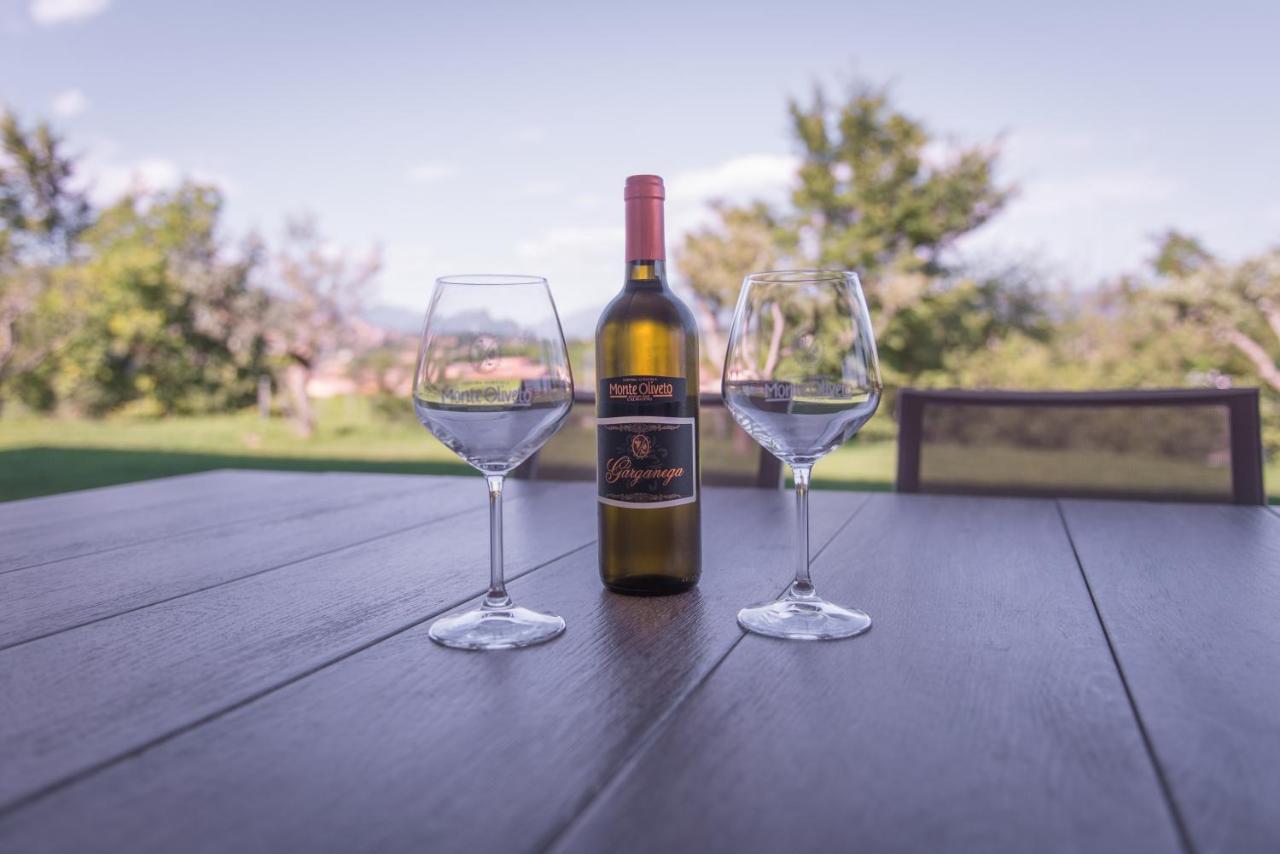 Agriturismo Monte Oliveto 巴多利诺 外观 照片