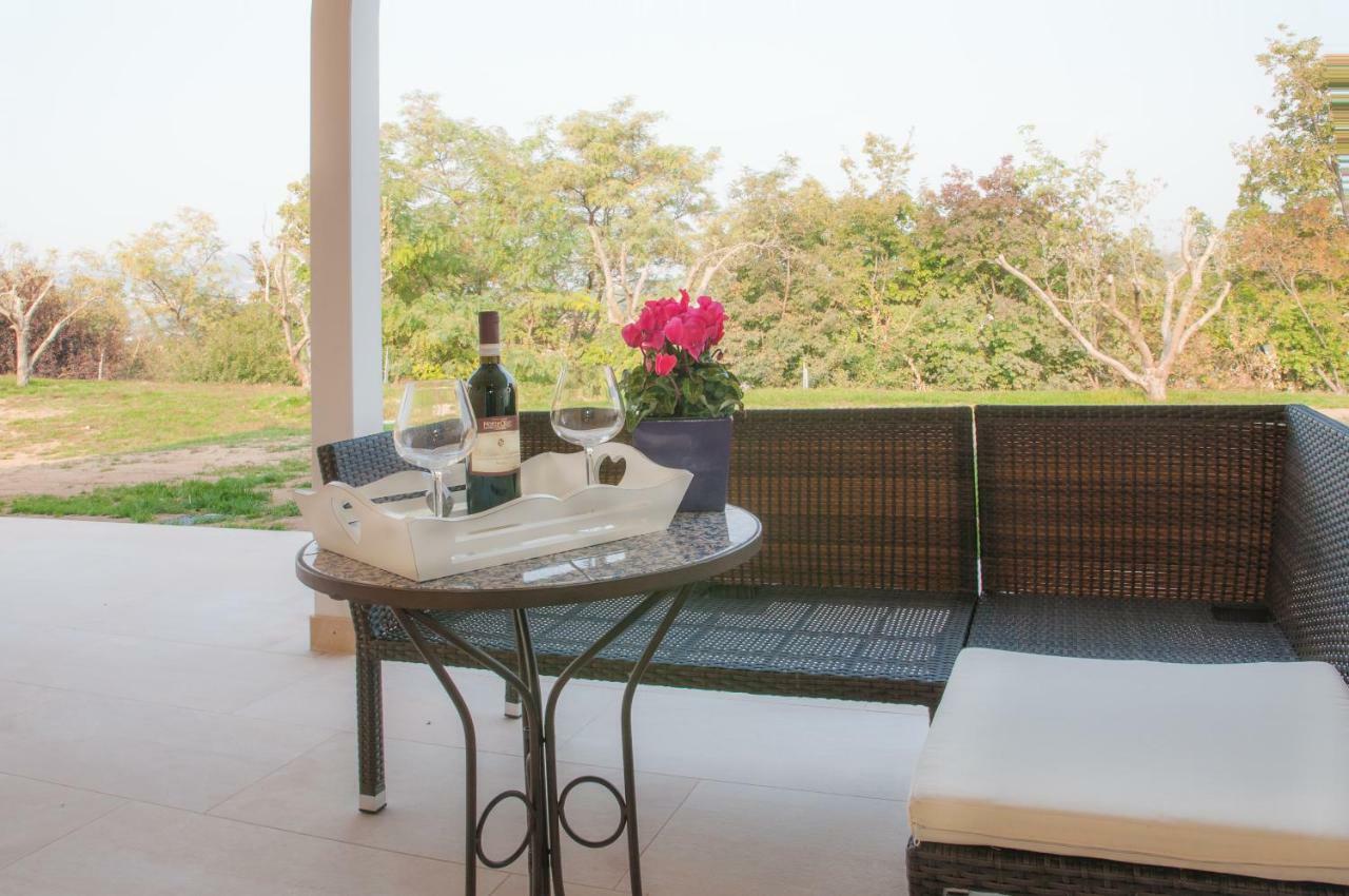 Agriturismo Monte Oliveto 巴多利诺 外观 照片