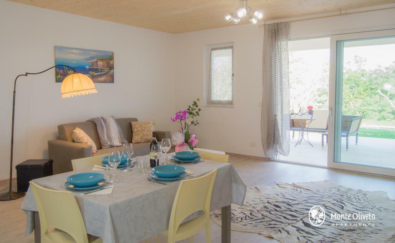 Agriturismo Monte Oliveto 巴多利诺 外观 照片